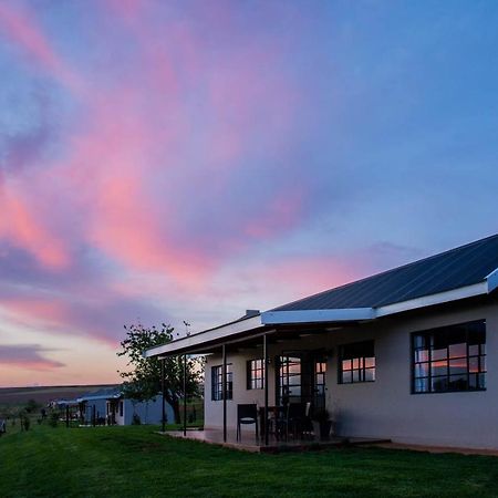 Kezlyn Farm Cottages Bergville Bagian luar foto