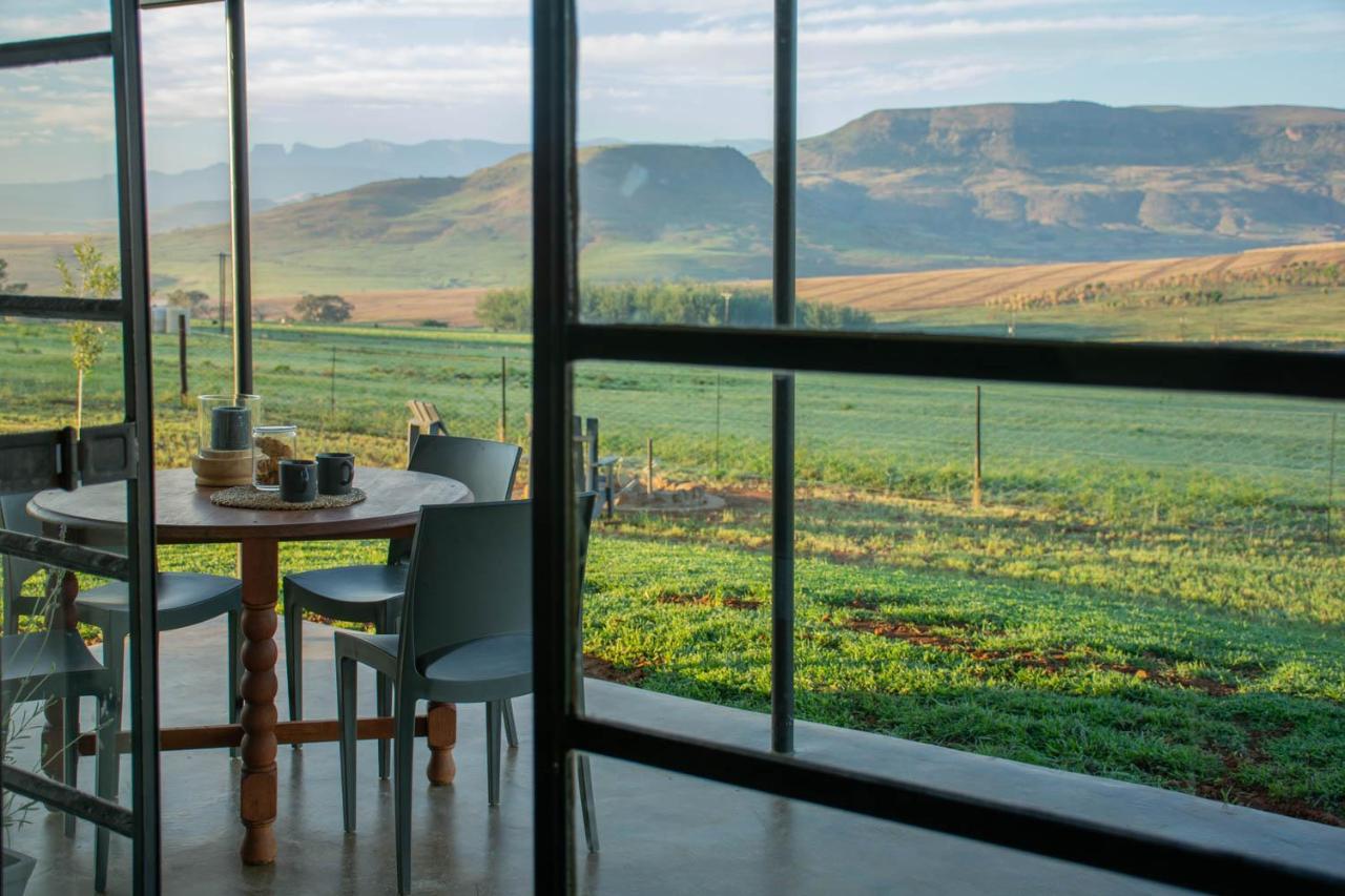 Kezlyn Farm Cottages Bergville Bagian luar foto